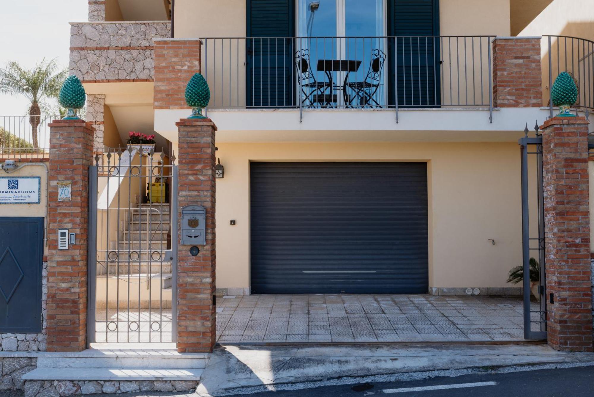 Villa Da Vinci Luxury Panoramic Apartments - Taormina Rooms Collection Bagian luar foto